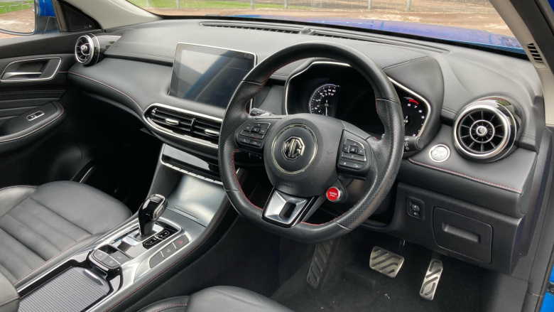 MG Hs 1.5 T-GDI Exclusive 5dr DCT Petrol Hatchback